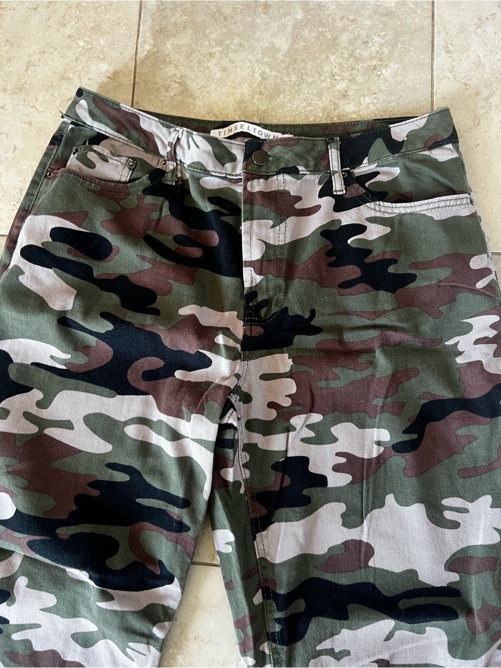 Tinseltown Camouflage Jeans Size 13 - Picture 2 of 5